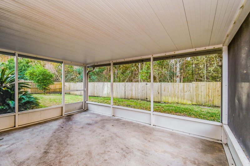 1,925/Mo, 10994 Union Pacific Dr S Jacksonville, FL 32246 Sun Room View