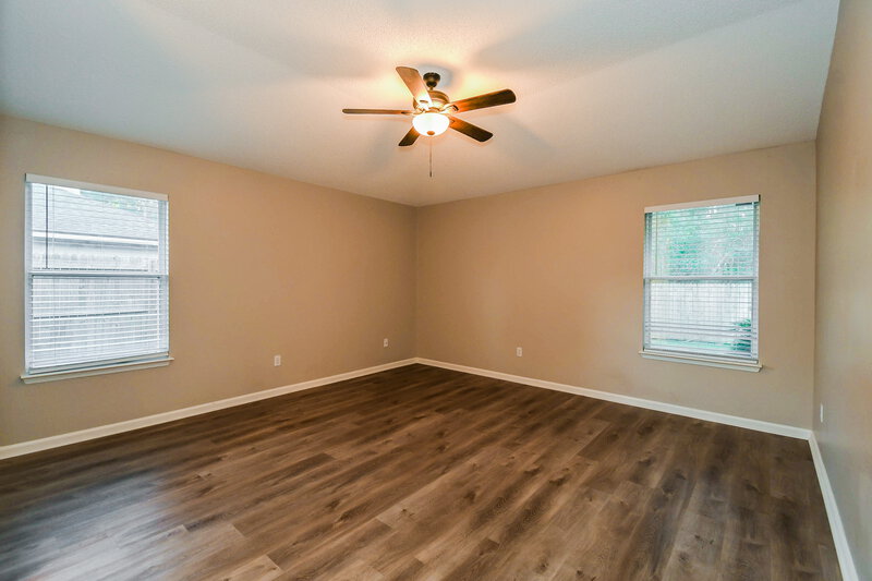 1,925/Mo, 10994 Union Pacific Dr S Jacksonville, FL 32246 Main Bedroom View