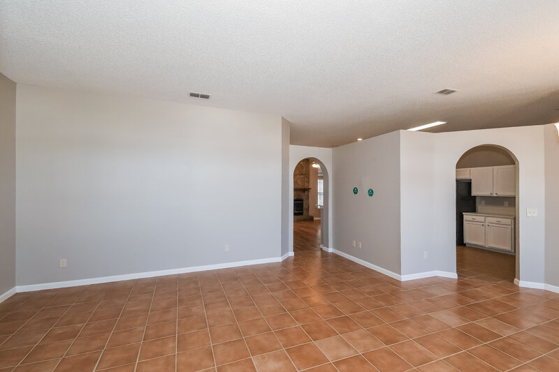 2,305/Mo, 13146 Staffordshire Dr S Jacksonville, FL 32225 Dining Room Den View 2