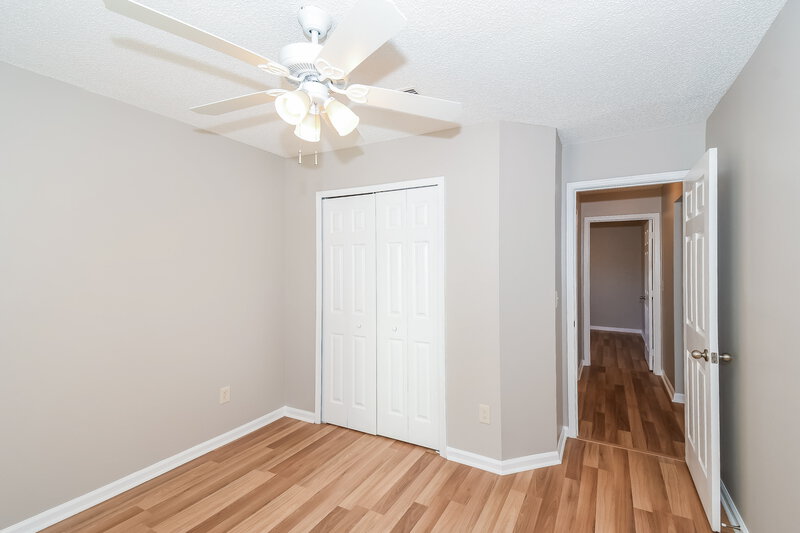 2,305/Mo, 13146 Staffordshire Dr S Jacksonville, FL 32225 Bedroom View