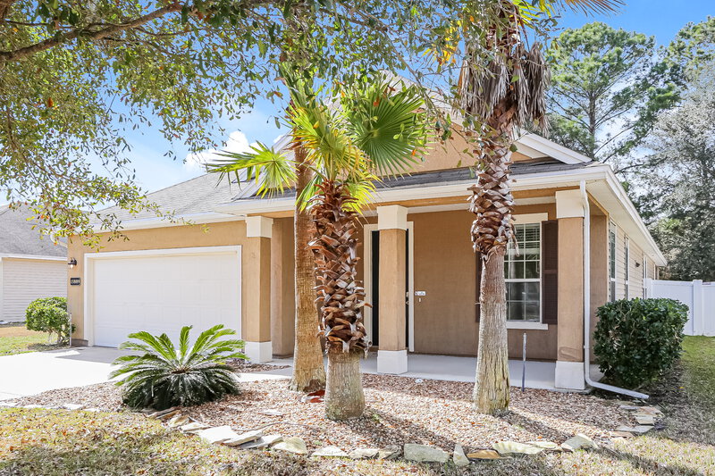 0/Mo, 15889 Lexington Park Blvd Jacksonville, FL 32218 Front View