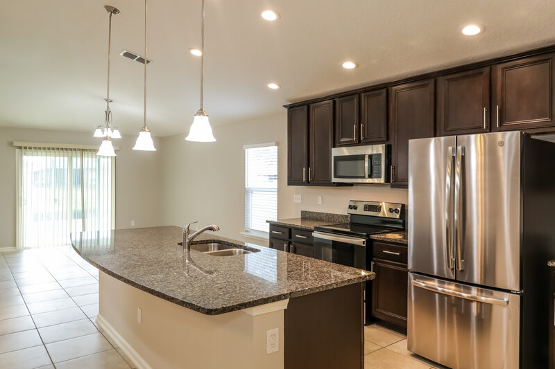 1,775/Mo, 6144 Sandler Chase Trail Jacksonville, FL 32222 Kitchen View 2