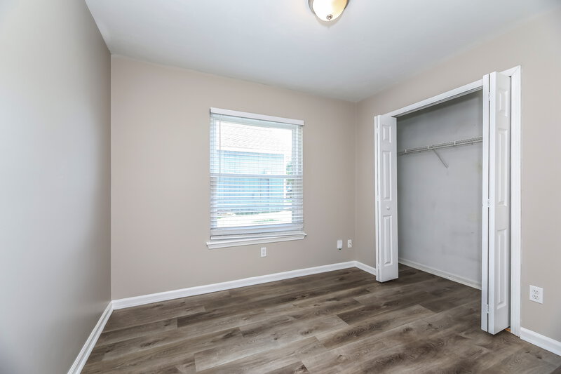 1,895/Mo, 7619 Pimmit Hills Dr Jacksonville, FL 32244 Bedroom View 3