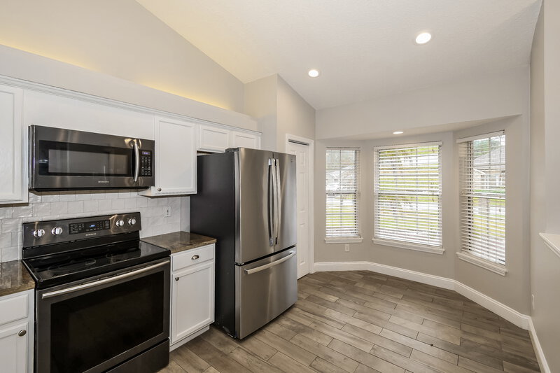 1,765/Mo, 2171 Joseph Hewes Ct Orange Park, FL 32073 Kitchen View 2