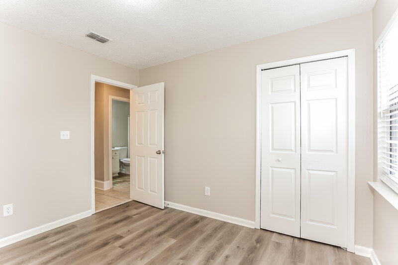 2,240/Mo, 248 Carriann Cove Trail W Jacksonville, FL 32225 Bedroom View 2