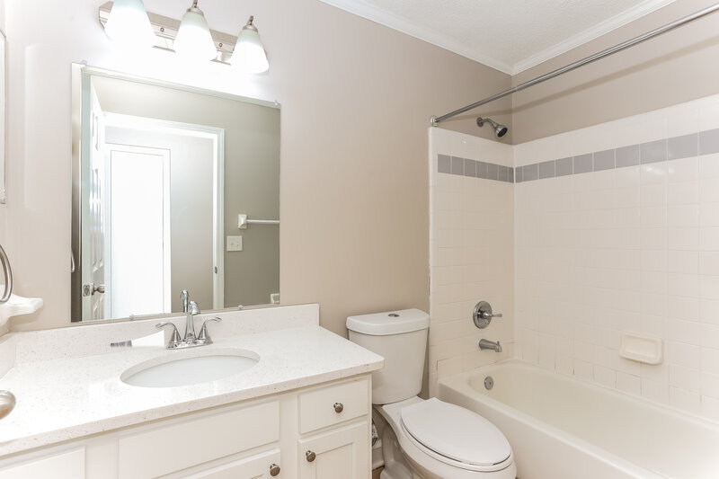 2,240/Mo, 248 Carriann Cove Trail W Jacksonville, FL 32225 Bathroom View