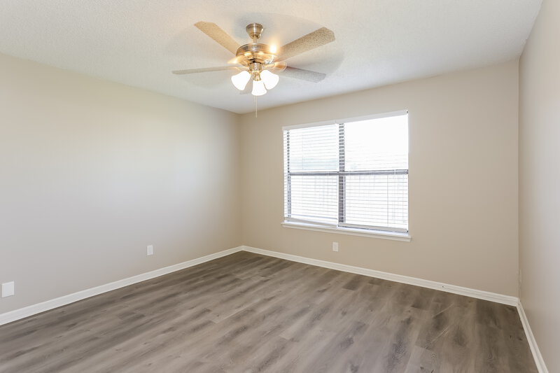 1,600/Mo, 7019 Cane Grass Ln W Jacksonville, FL 32244 Main Bedroom View