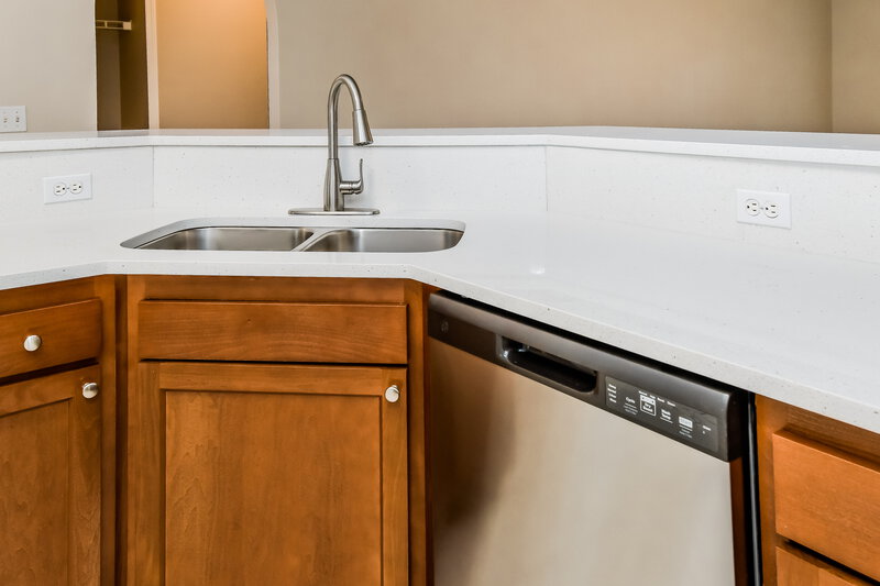 2,265/Mo, 65 Reeding Ridge Dr W Jacksonville, FL 32225 Kitchen View 2