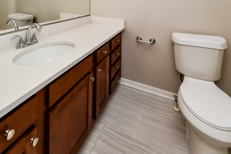 2,265/Mo, 65 Reeding Ridge Dr W Jacksonville, FL 32225 Bathroom View