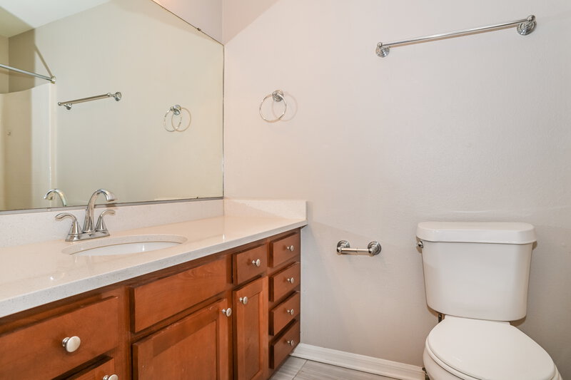 2,310/Mo, 65 Reeding Ridge Dr W Jacksonville, FL 32225 Bathroom View