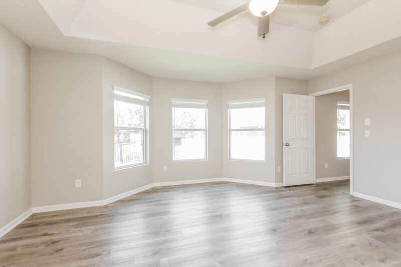 2,150/Mo, 1033 Bains Lake Dr Jacksonville, FL 32218 Main Bedroom View 2