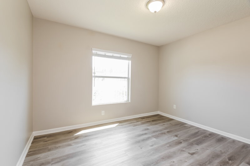 2,150/Mo, 1033 Bains Lake Dr Jacksonville, FL 32218 Bedroom View