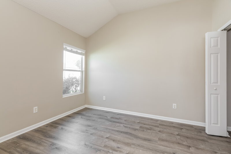 2,150/Mo, 1033 Bains Lake Dr Jacksonville, FL 32218 Bedroom View 3