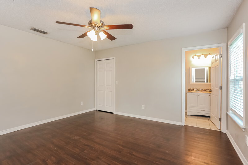 1,805/Mo, 8256 Teaticket Dr Jacksonville, FL 32244 Main Bedroom View
