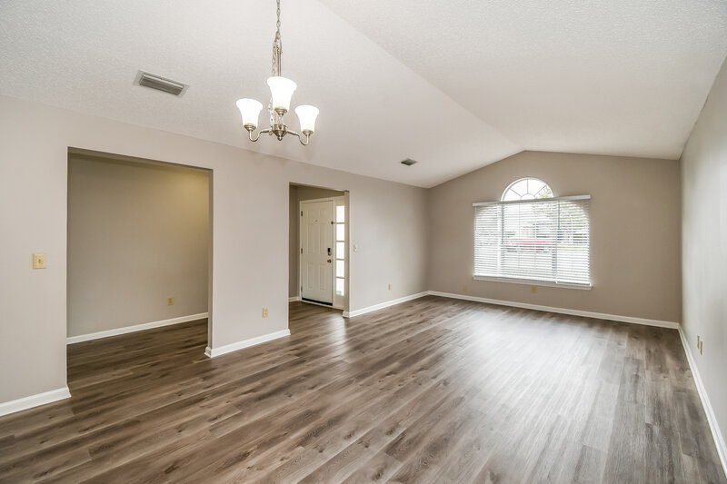 2,040/Mo, 509 Fallen Timbers Dr Orange Park, FL 32073 Dining Room View