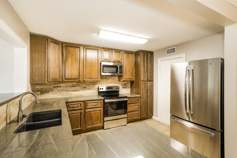 3,390/Mo, 653 Staffordshire Dr E Jacksonville, FL 32225 Kitchen View