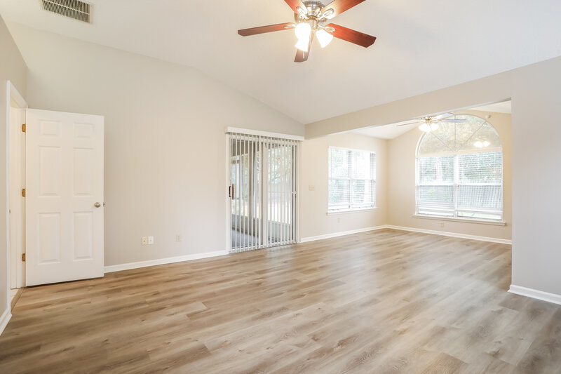 2,360/Mo, 1801 Manchester Ct S Saint Johns, FL 32259 Main Bedroom View