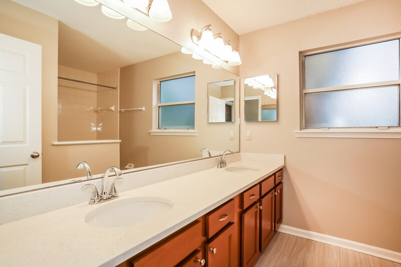 2,360/Mo, 1801 Manchester Ct S Saint Johns, FL 32259 Bathroom View