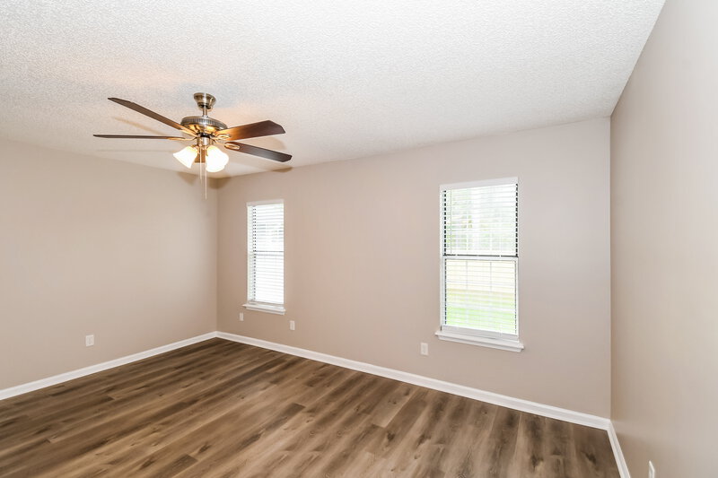 2,000/Mo, 9556 Glenn Abbey Way Jacksonville, FL 32256 Main Bedroom View