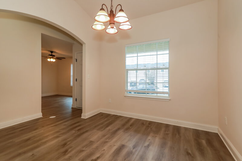 1,970/Mo, 3074 Zeyno Dr Middleburg, FL 32068 Dining Room View