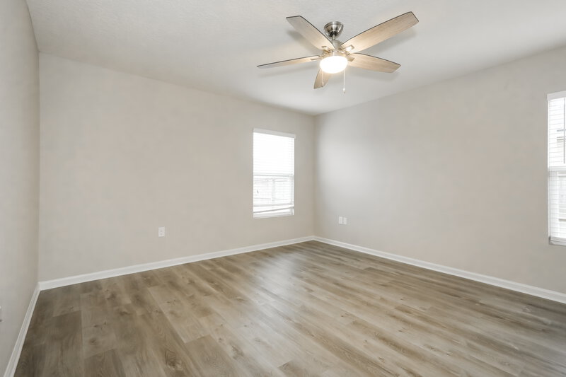 1,770/Mo, 2073 Pebble Point Dr Green Cove Springs, FL 32043 Main Bedroom View