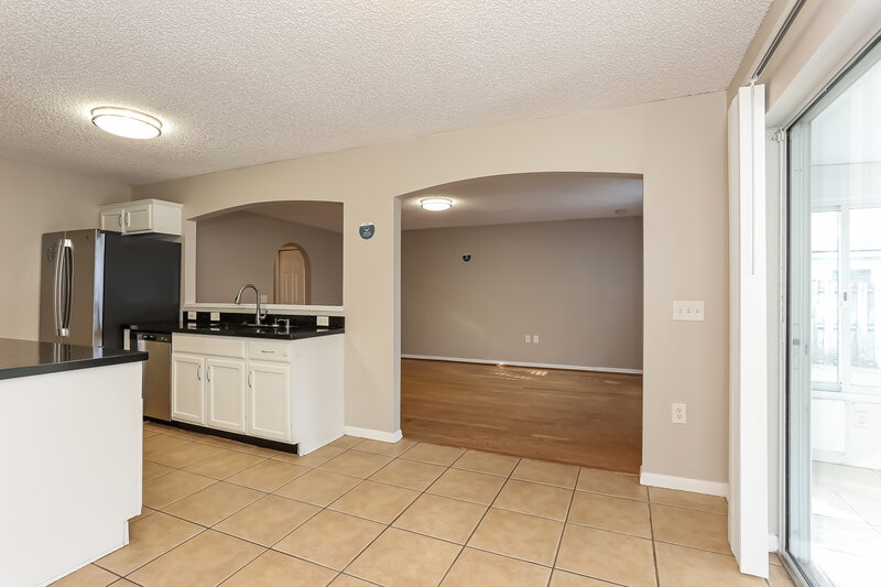 2,480/Mo, 58 Reeding Ridge Dr W Jacksonville, FL 32225 Dining Room View