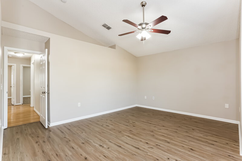 2,480/Mo, 58 Reeding Ridge Dr W Jacksonville, FL 32225 Main Bedroom View 2