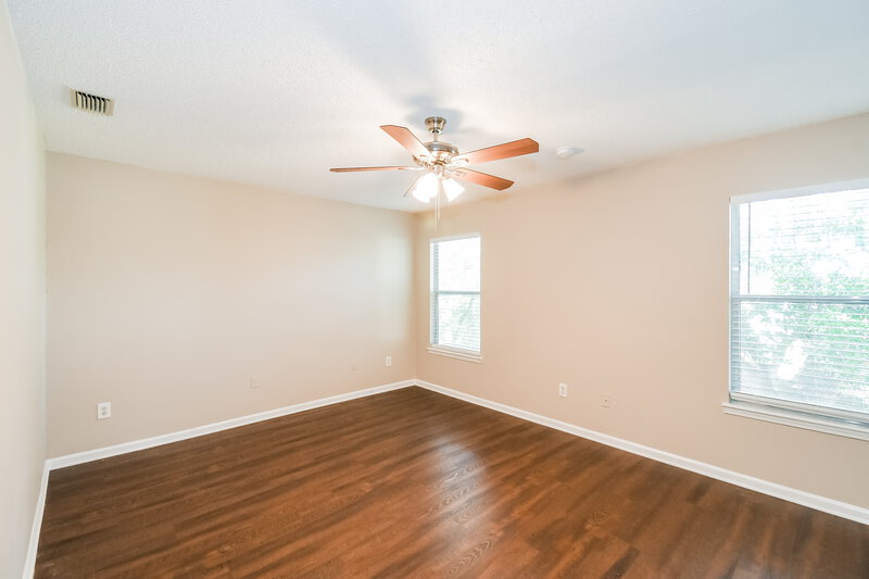 1,950/Mo, 8775 Ivey Rd Jacksonville, FL 32216 Misc View 10
