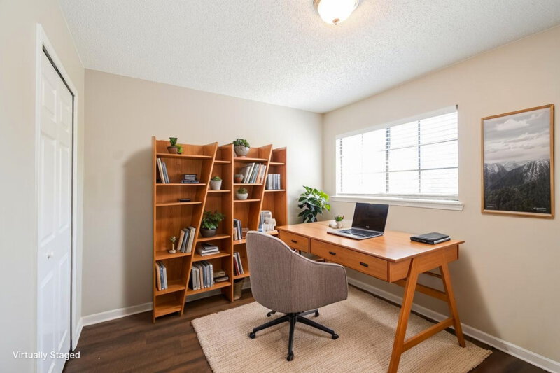1,950/Mo, 8775 Ivey Rd Jacksonville, FL 32216 Misc View 13