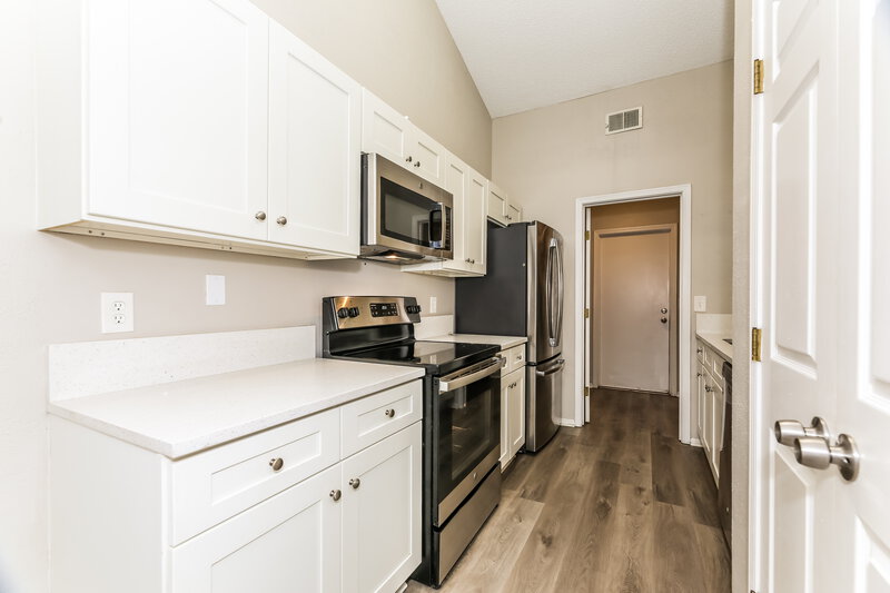 2,155/Mo, 12725 Serenade Cir N Jacksonville, FL 32225 Kitchen View