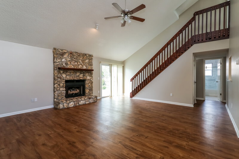 1,945/Mo, 560 William Ellery St Orange Park, FL 32073 Living Room View