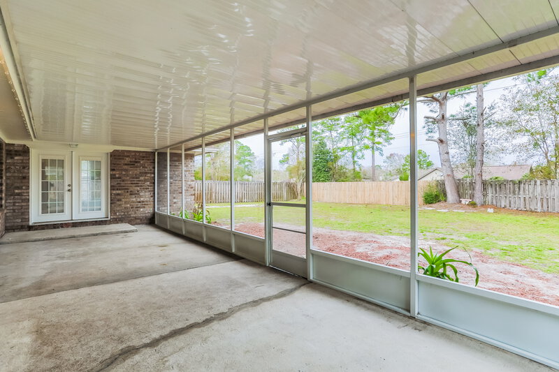 2,075/Mo, 320 Foxridge Rd Orange Park, FL 32065 Sun Room View