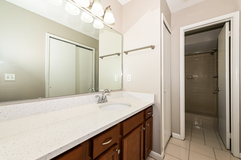 2,020/Mo, 11548 Treasury Cir S Jacksonville, FL 32246 Main Bathroom View