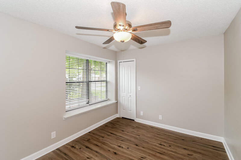 1,770/Mo, 10846 Naples Ct S Jacksonville, FL 32218 Bedroom View