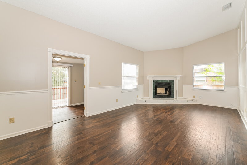 1,835/Mo, 8064 Marseilles Dr Jacksonville, FL 32277 Living Room View 2