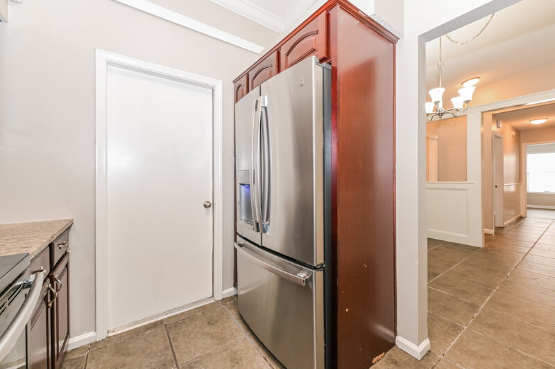 1,835/Mo, 8064 Marseilles Dr Jacksonville, FL 32277 Kitchen View