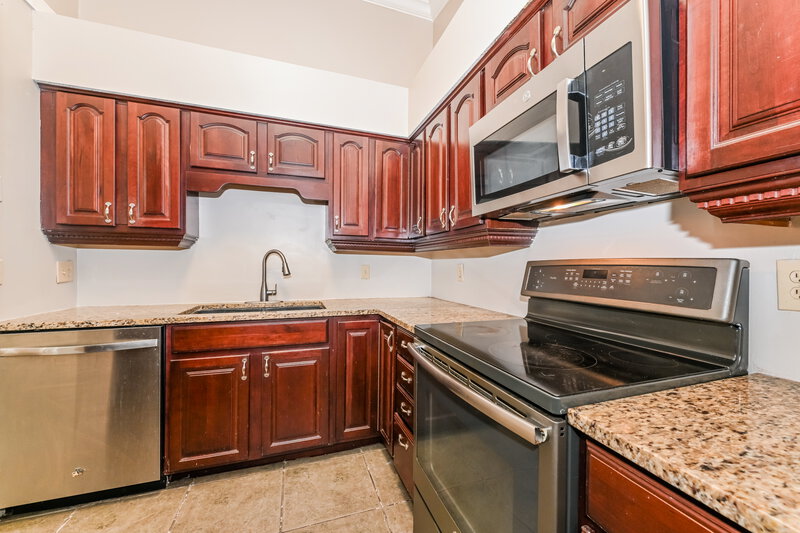 1,835/Mo, 8064 Marseilles Dr Jacksonville, FL 32277 Kitchen View 2