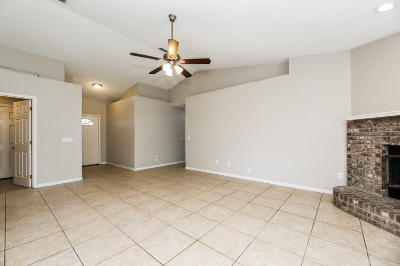 1,855/Mo, 6698 Lana Ln Jacksonville, FL 32244 Living Room View 2