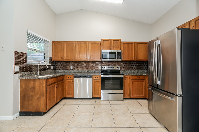 1,855/Mo, 6698 Lana Ln Jacksonville, FL 32244 Kitchen View