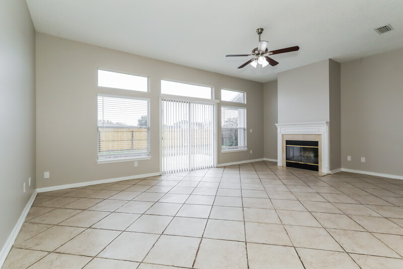 2,115/Mo, 3143 Fox Squirrel Dr Orange Park, FL 32073 Living Room View 2