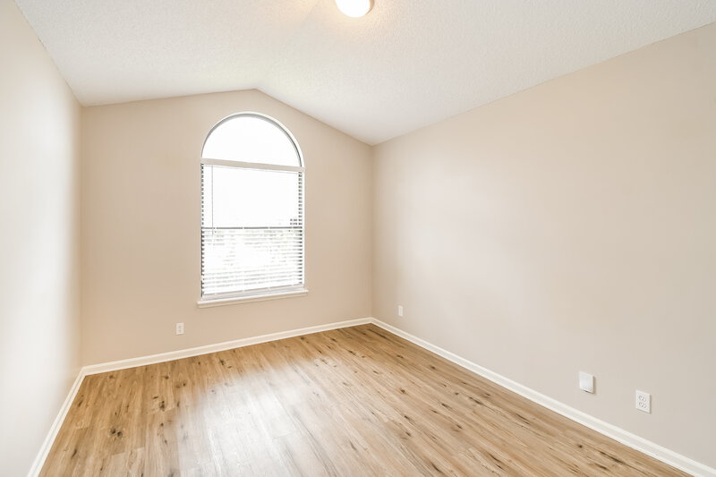 1,830/Mo, 7105 Fort Caroline Hills Dr Jacksonville, FL 32277 Bedroom View