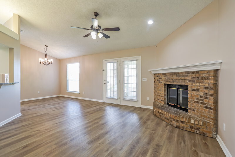 2,640/Mo, 3204 Ryans Ct Green Cove Springs, FL 32043 Living Room View