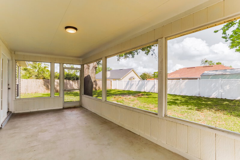 2,640/Mo, 3204 Ryans Ct Green Cove Springs, FL 32043 Sun Room View