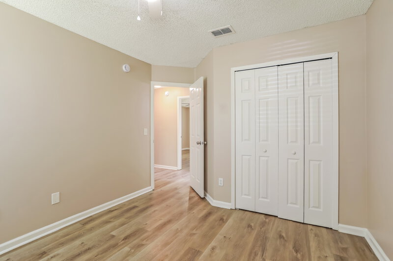 2,640/Mo, 3204 Ryans Ct Green Cove Springs, FL 32043 Main Bedroom View 3