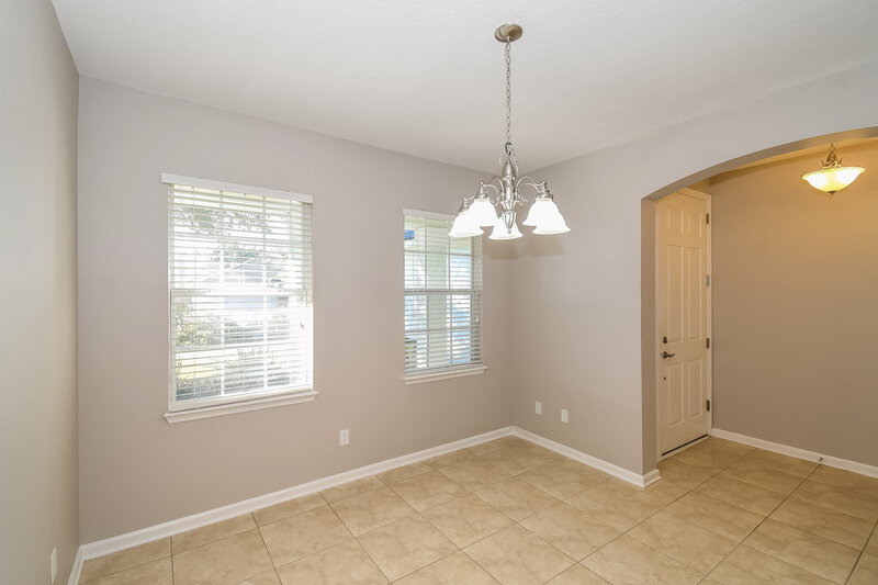1,980/Mo, 4008 Ringneck Dr Jacksonville, FL 32226 Dining Room View