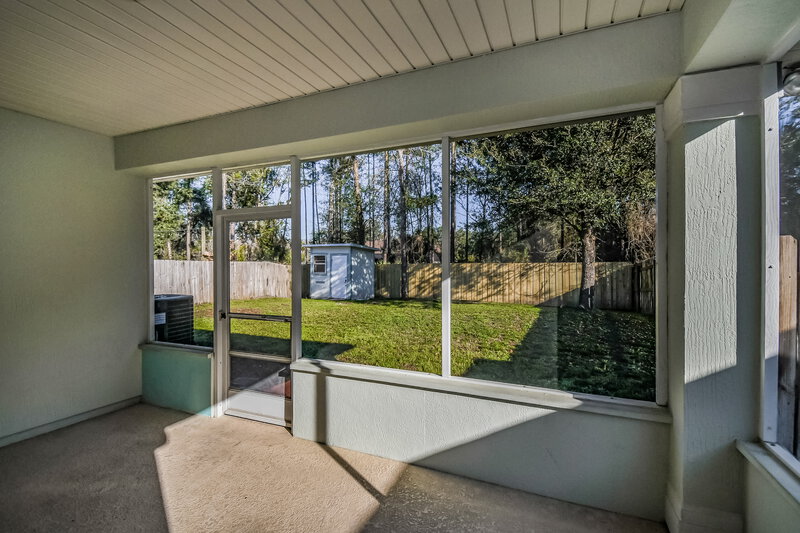 1,980/Mo, 4008 Ringneck Dr Jacksonville, FL 32226 Sun Room View