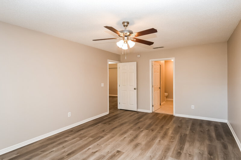 2,125/Mo, 1531 Eddings Grove Ln Jacksonville, FL 32221 Main Bedroom View 2