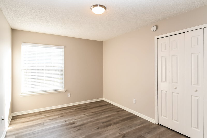 2,125/Mo, 1531 Eddings Grove Ln Jacksonville, FL 32221 Bedroom View 2