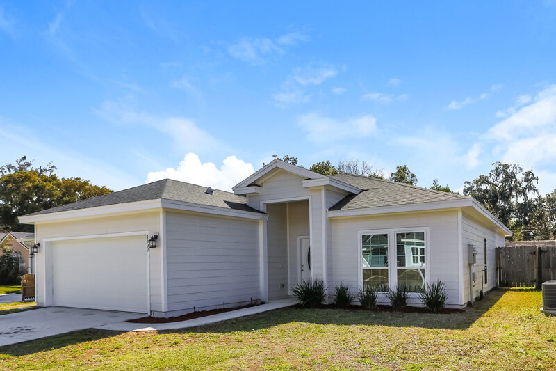 2,005/Mo, 1507 Julia St Green Cove Springs, FL 32043 Misc View