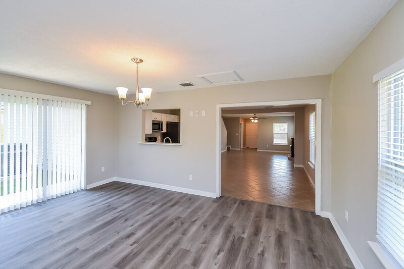 2,630/Mo, 2167 Fresco Dr Middleburg, FL 32068 Dining Room View 2